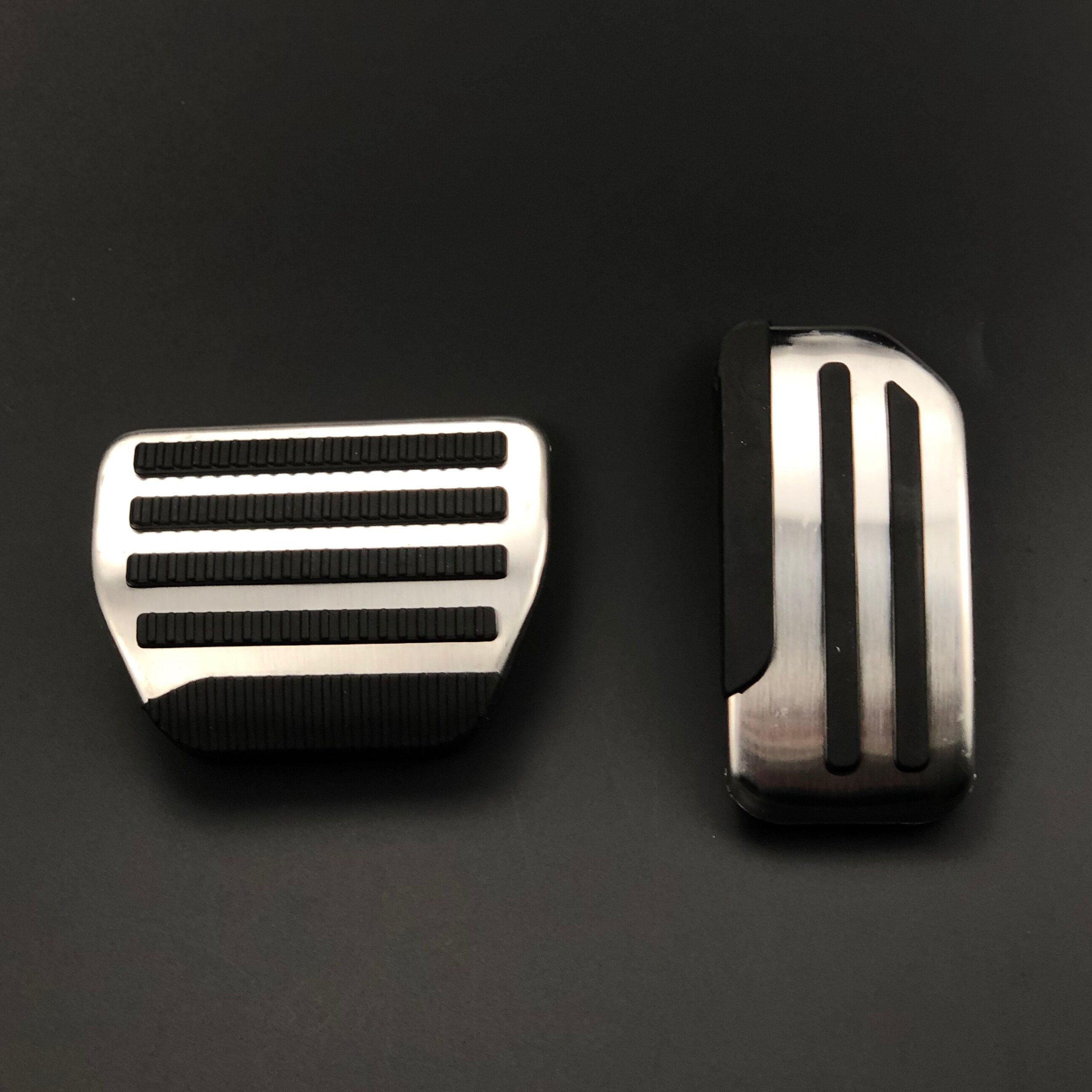 Car accessories No-Drill Gas Brake Foot Pedal Cover For Nissan Altima Sentra Sunny Maxima Sylphy Tiida Pulsa JUKE Leaf