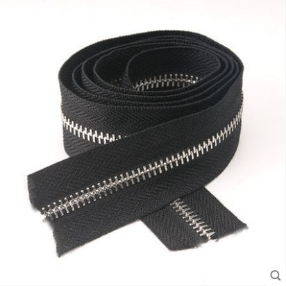 Multi color 5# metal Copper tooth zipper by yard: black