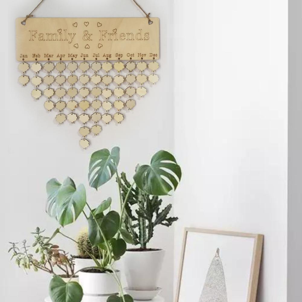 Minimalistische verjaardagskalender met familiefoto's