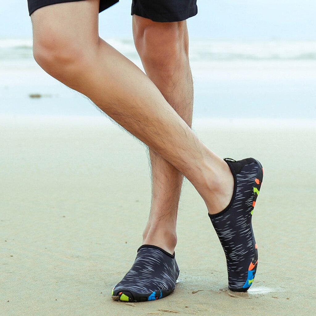 Water Shoes Men Women Aqua Shoes Barefoot Quick-Dry Swim Shoes Surf Wet Shoes Beach Shoes for Boating Walking Driving Beach Yoga