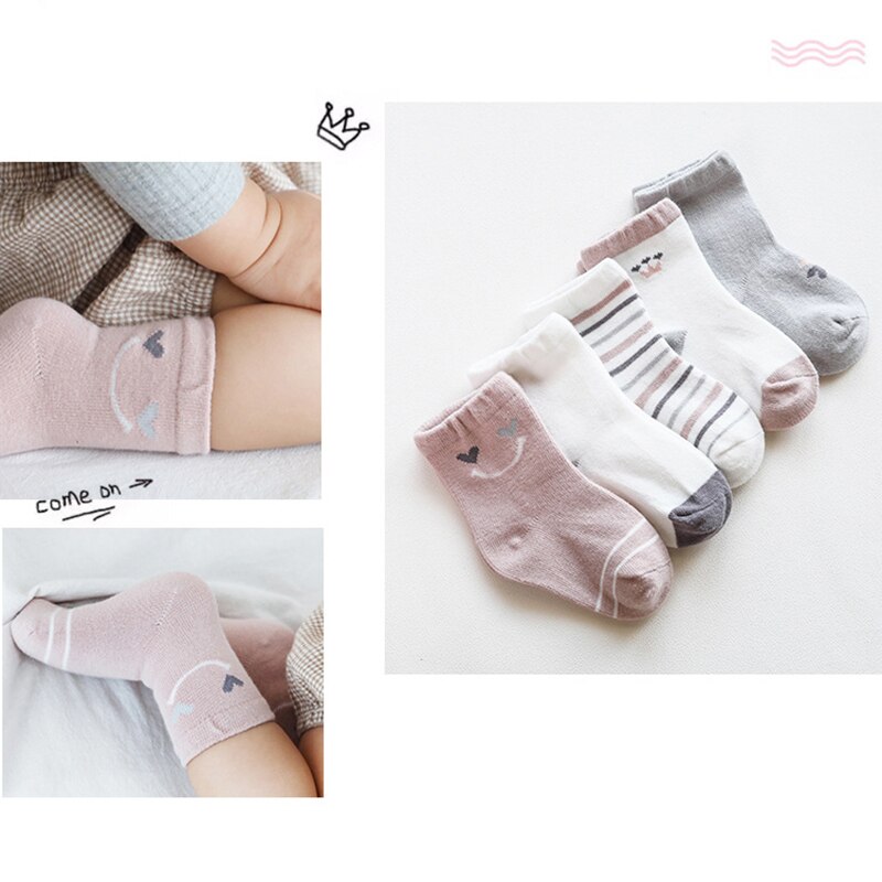 5 pares / lot Meias bebê Outono-Inverno do bebé da menina Meias para o infante da criança dos desenhos animados Cotton animal listrado Sock sokken
