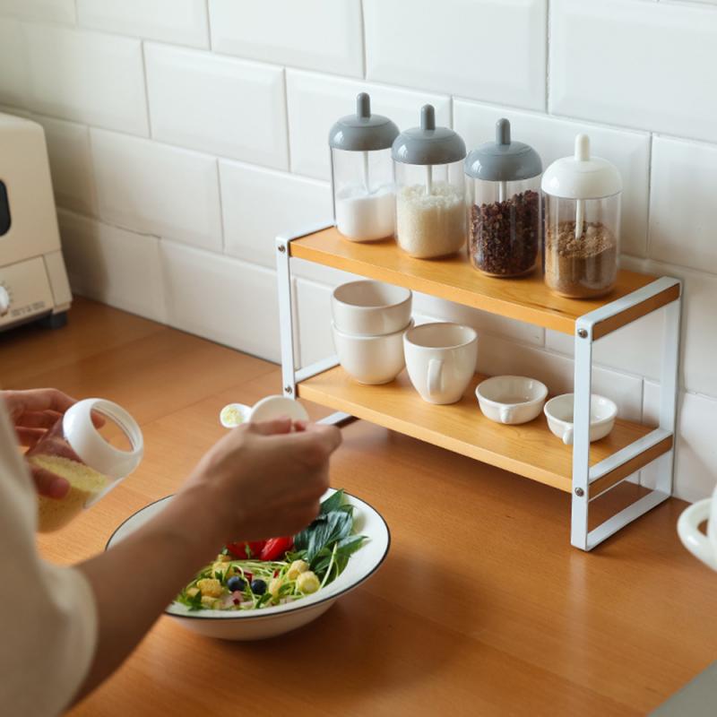 Krydda flaskor burkar lådor plastburk socker lager förvaringsorgan kök kök krydda salt olja kaffebönor innehåller