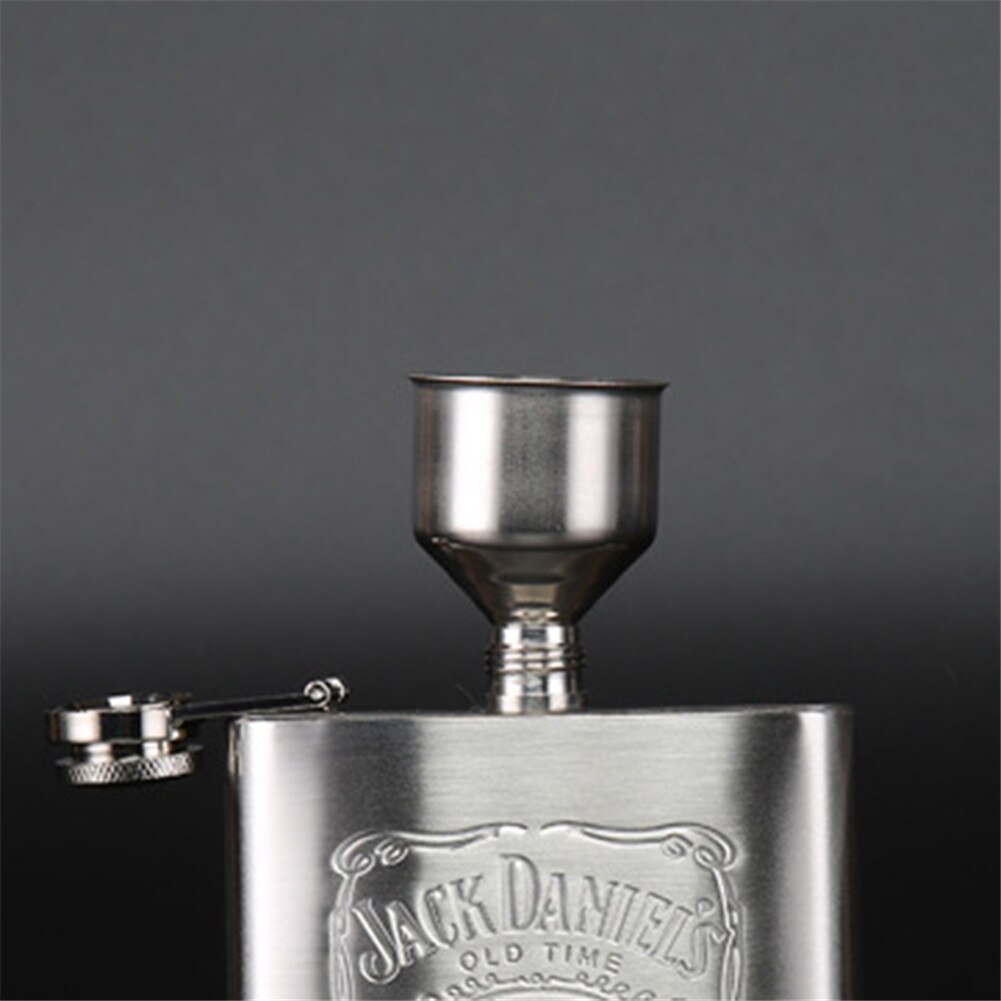 Mini Stainless Steel Bar Wine Flask Funnel Small Mouth Funnels For Filling Hip Flask Beer Liquid Bar Tools Consistent
