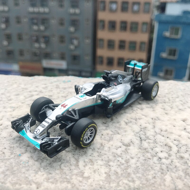 Bburago 1:43 2019 W10 #77 #44 W07 #6 #44 F1 Da Corsa Formula Auto Statico di Simulazione Modellino in lega Modello di Auto di Formula uno