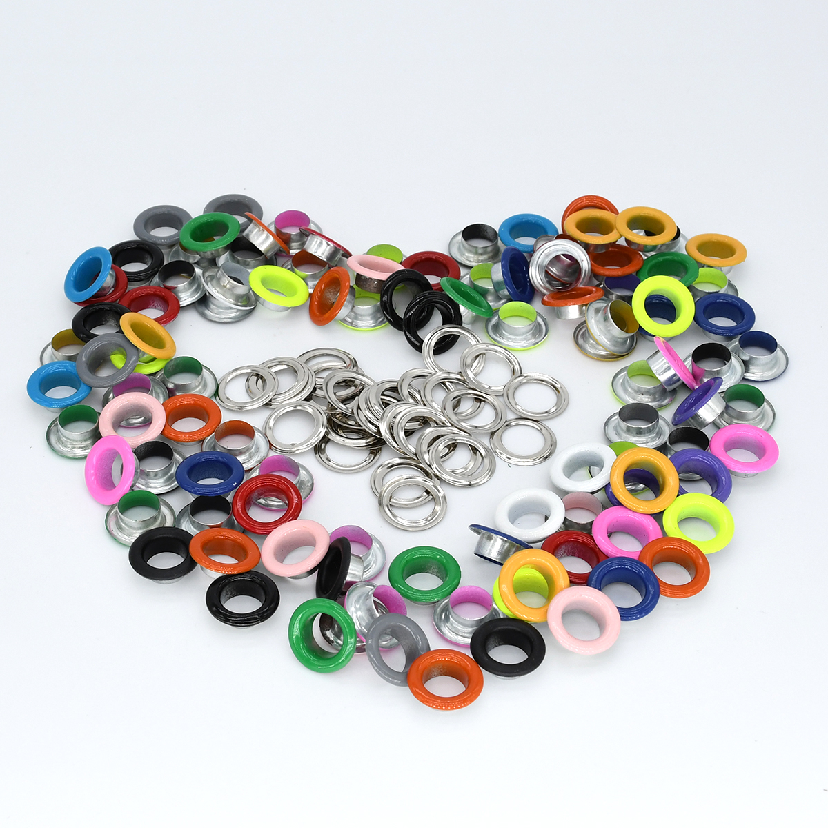 100 setzt 4,5 mm Ösen, Metallösen mit Unterlegscheibe für Kleidungsstück, Schuh, Gürtel, Hütte, Leder, Basteltasche, DIY-Reparaturteile, Zubehör
