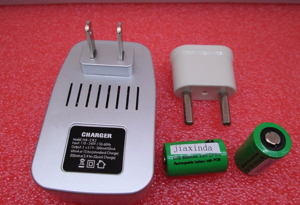 CR2+charger 800mah 15270 3v Rechargeable lithium battery(2 battery +1charger)