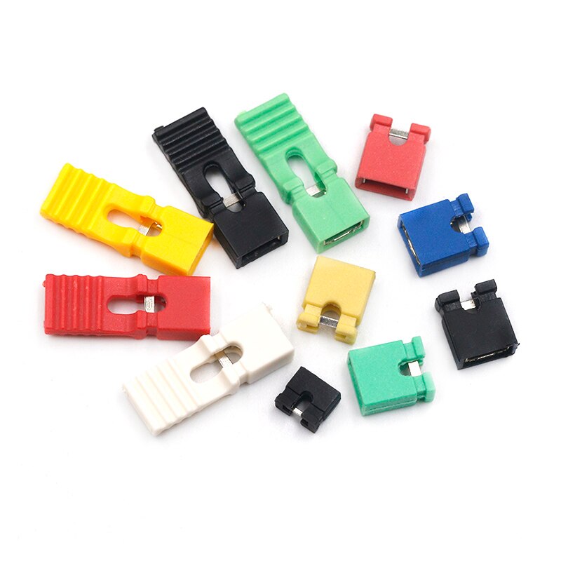 50pcs pas de cavalier capuchon court et têtes et boîtiers de fil 2.54MM SHUNT noir jaune blanc vert rouge bleu