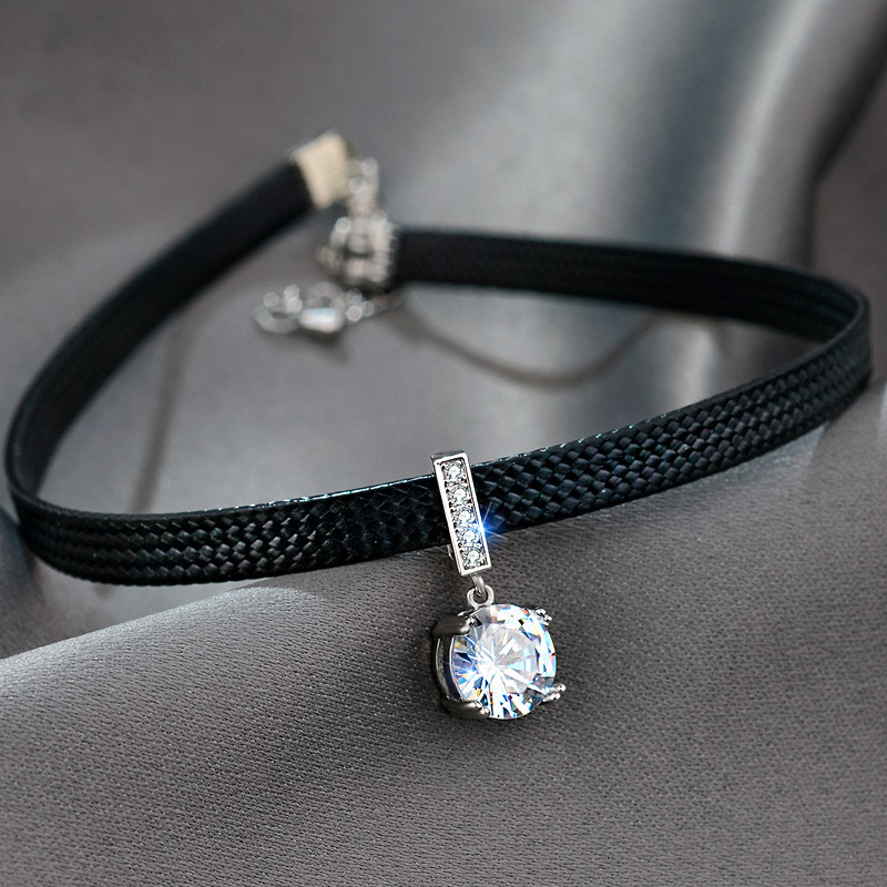 Koreaanse Mode Fluwelen Choker Ketting voor Vrouwen Vintage Sexy Kant Ketting met Hangers Gothic Meisje Hals Sieraden Accessoires