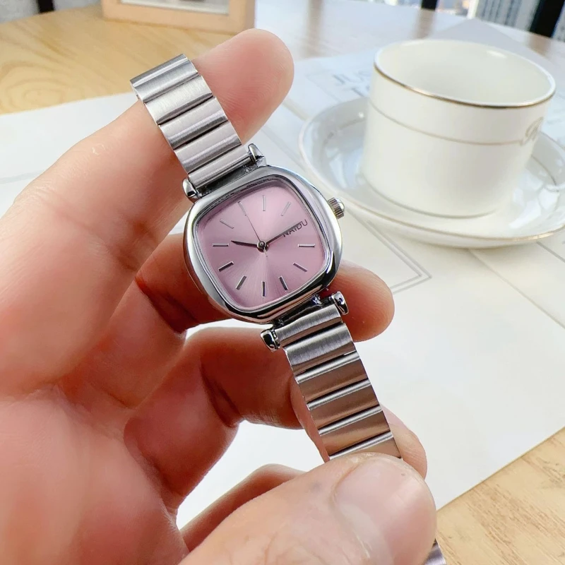 Dameklokker relogio feminino luksuriøs sølvfarget klokke dame stålrem kvarts armbåndsur klokke reloj mujer: Elfenben
