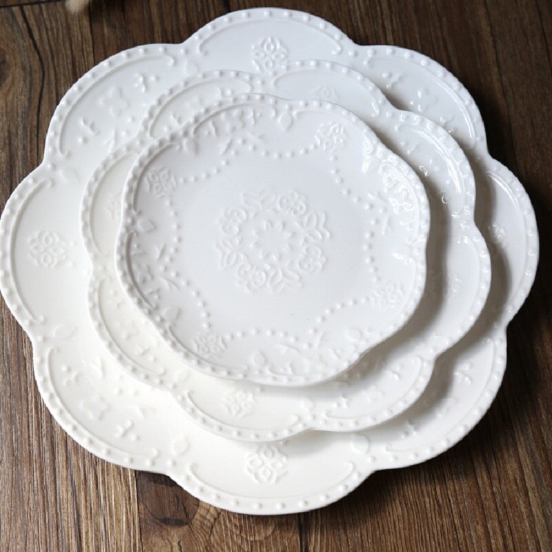 Lace Bloem Europese Stijl Vlakke Plaat Westerse Steak Plaat Reliëf Ronde Ondiepe Plaat Zuiver Wit Bone China Dessert Lade Thuis: 1Pc White / 8 inch