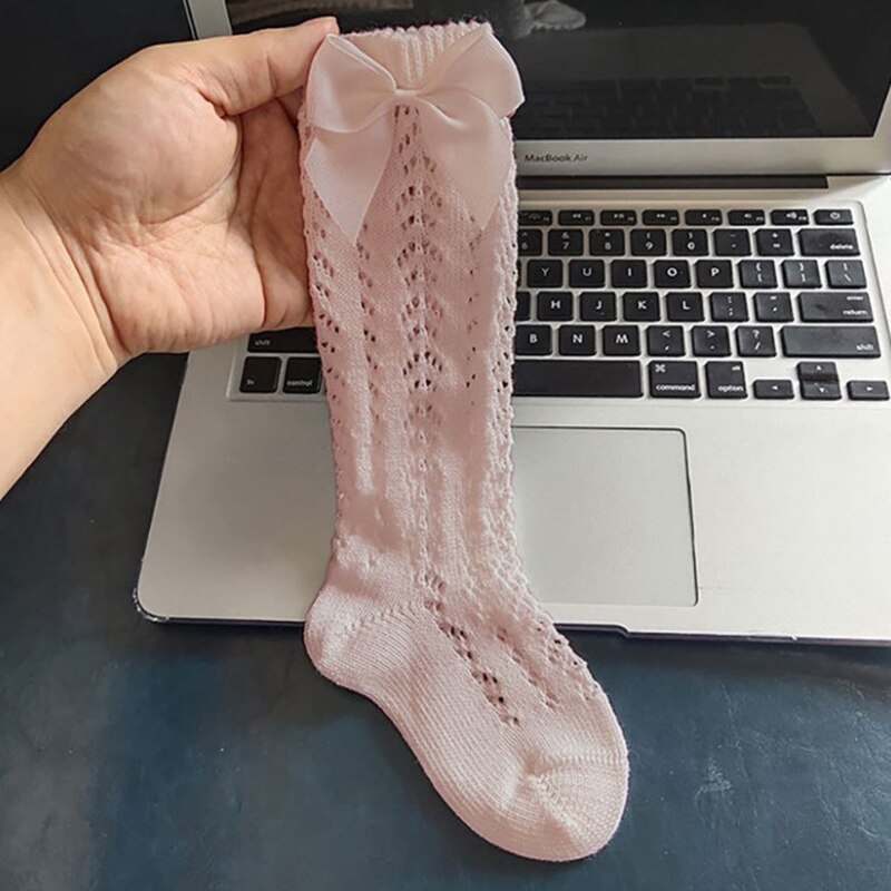 Baby Mädchen Knie Hohe Socken Königliche Prinzessin Stil Farben Mit Bogen Baby Kleinkind Lange Rohr Bogen Streifen Socken freundlicher aushöhlen Socke: Schwarz / 1- 2 Y
