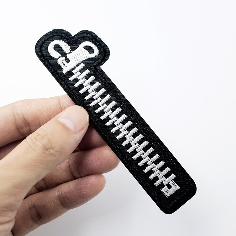 Zwarte rits maat :3.0 x 11.8cm stoffen patch badge geborduurde schattige badges abstracte strijkapplicaties voor kinderkledingstickers