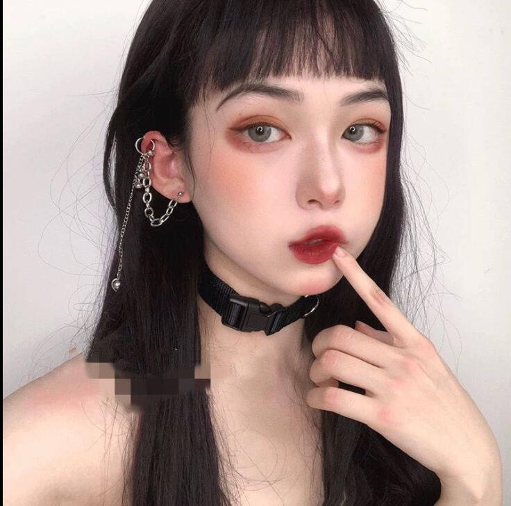 Chocker colar feminino com botões, colar tipo chocker gótico ajustável com corrente curta, joia de metal para mulheres