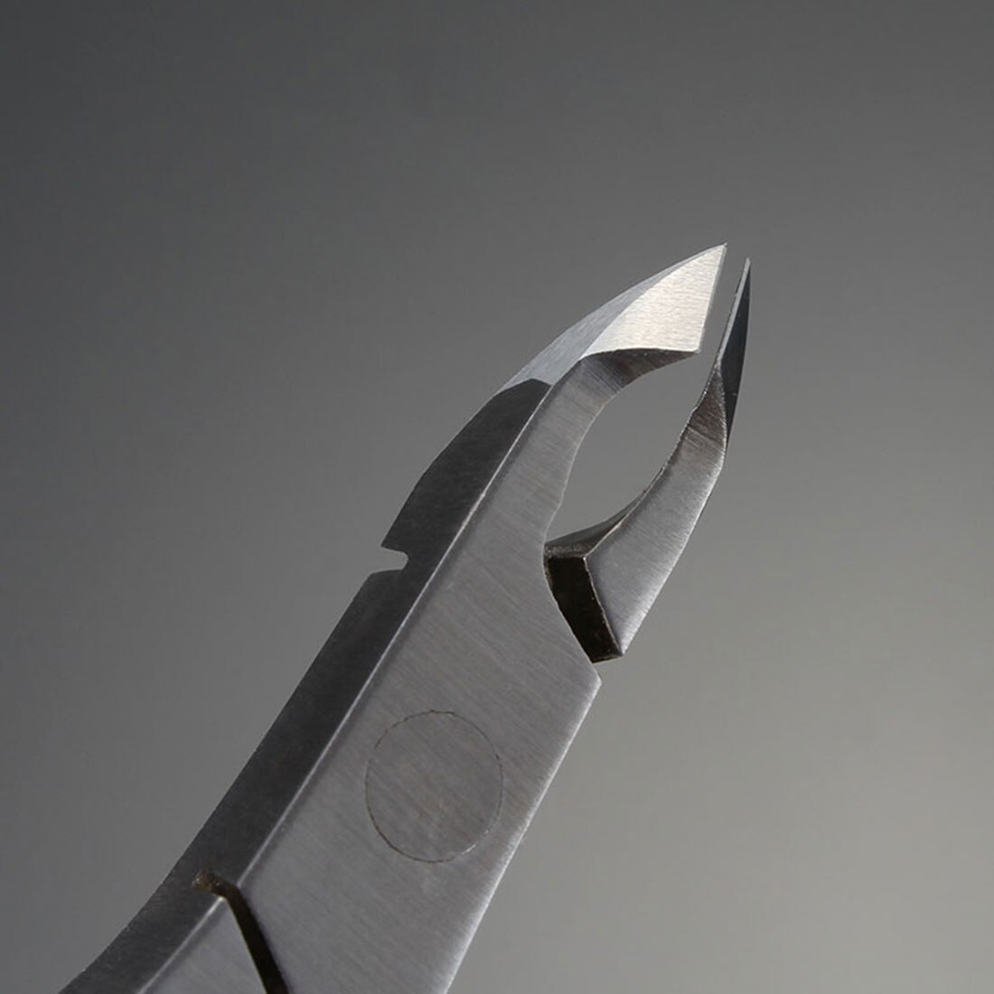 Stainless Steel Nail Cuticle Cutter Grooming Tool Finger Toe Nail Dead Skin Cuticle Scissor Nail Clipper Nipper Manicure Tool
