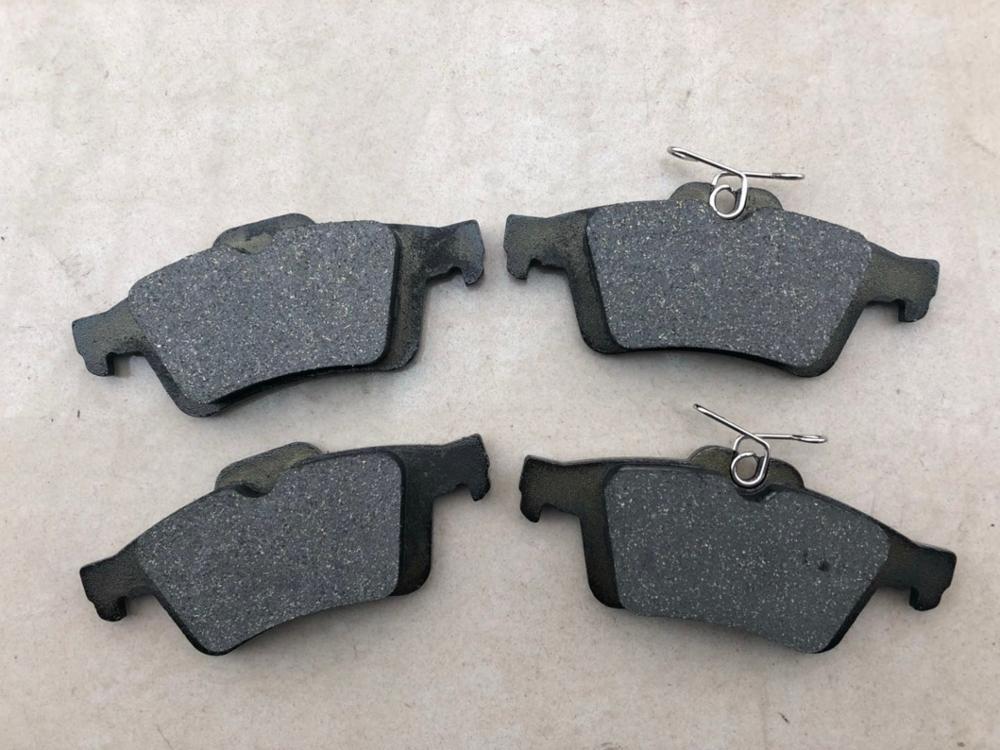 Front Brake pads set auto car PAD KIT-FR DISC BRAKE for FORD FOCUS1.6 Chevrolet CRUZE Automobile part