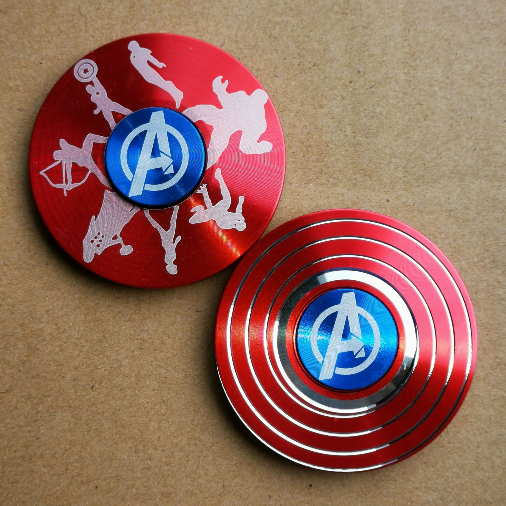 Captain America Fingertip Gyro Shield Alloy Spinner Decompression Toy Fidget Spinner Hobbies for Adults Stress Relief