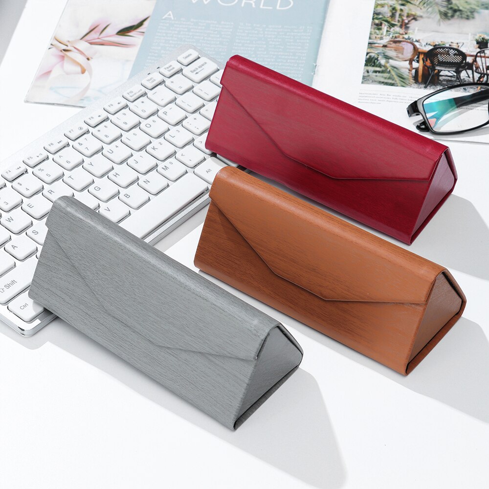 Boîte à lunettes pliante en forme de Triangle à aimant puissant, étui à lunettes étanche en PU, Grain de bois, boîte à lunettes de protection Portable 1 pièce