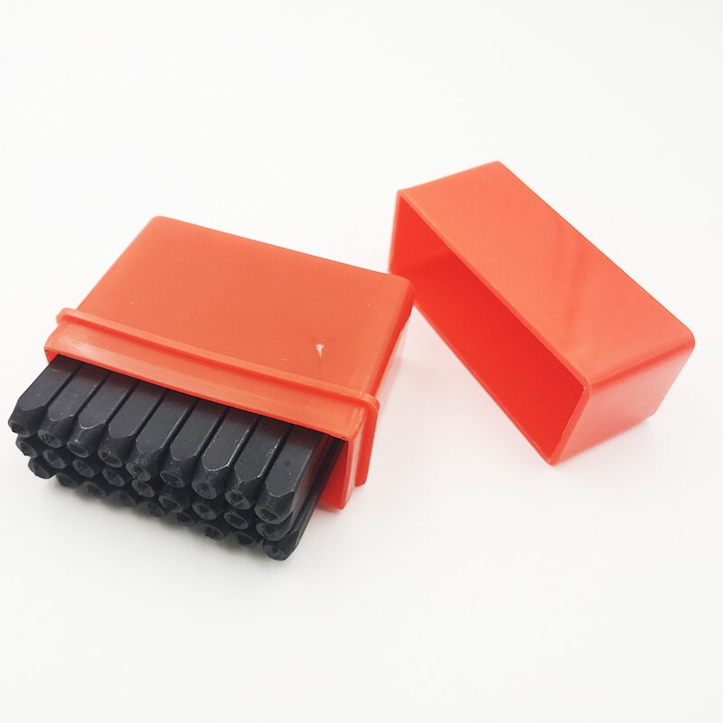 Poinçon pour cuir, outil de poinçonnage de trous de timbres fait à la main bricolage sculpture joint en acier au carbone 27 pièces/ensemble 26 lettres A-Z 2mm