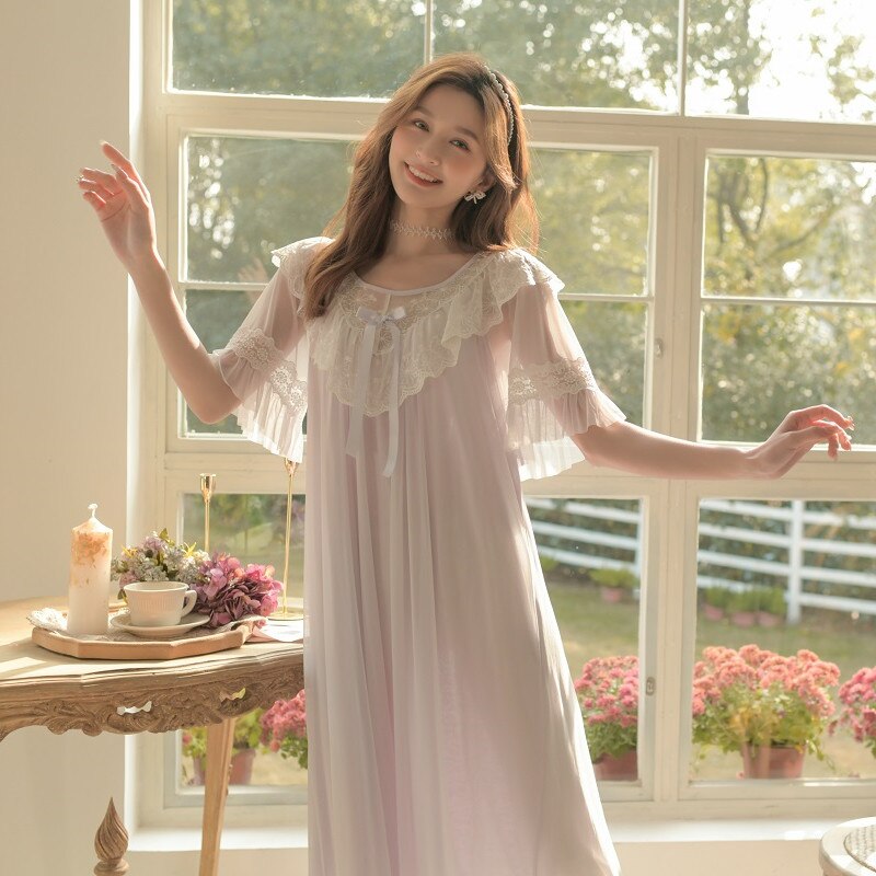 Vintage Romantic Summer Princess Nightgowns For Women Lovely White Lace Short Sleeve Sleepwear Summer Night Dress