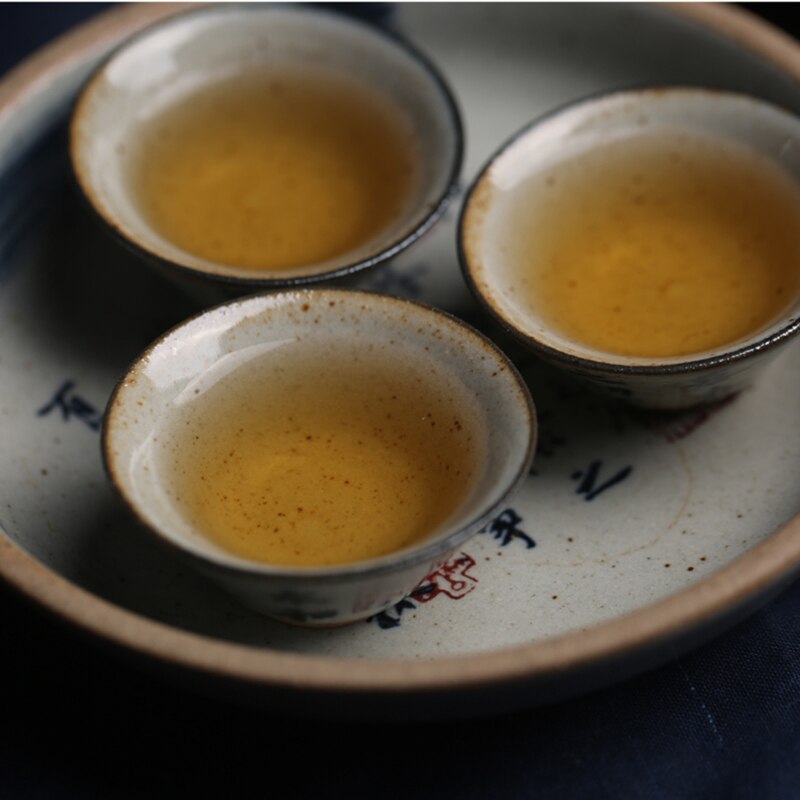 6 Stks/partij Chinese Oude Kalligrafie Aardewerk Bekers Kung Fu Thee Cup Hoed Wijn Cup Set Theewaar Thee Kom Ceremonie Antieke theekopje