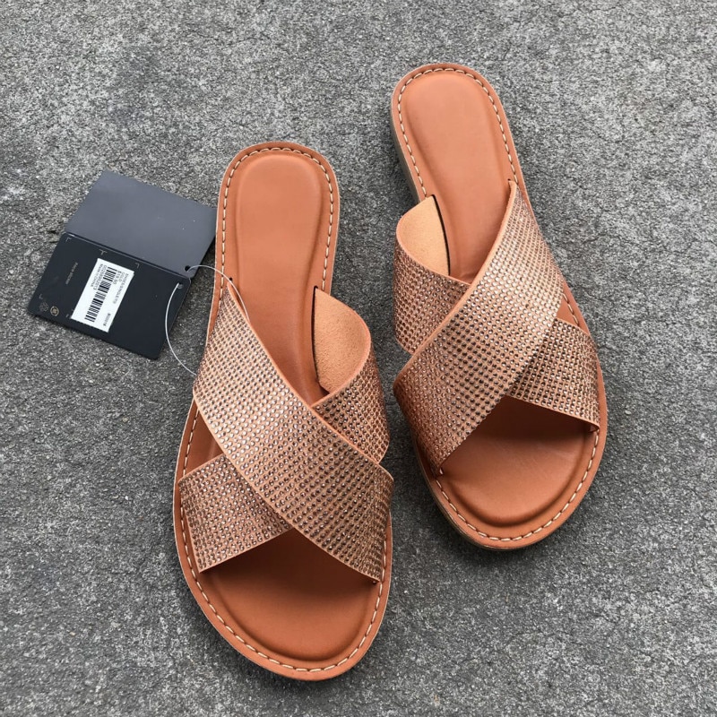 Sandales pour femmes, chaussures d'été, chaussures d'été croisées avec diamants, bout ouvert, claquettes plates, grande taille, à la , collection: Or / 40