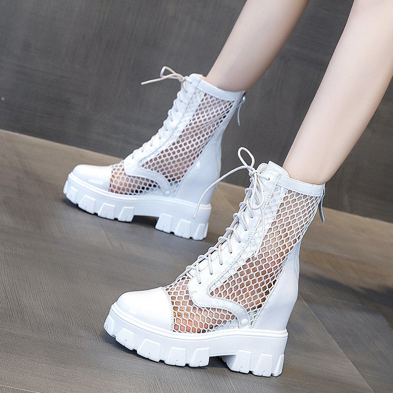 Mid kalv plattform sandaler stövlar kvinna sommar martin boots ihåliga mesh kilar kvinnors vårskor ökad klack svart vit: Vit / 36