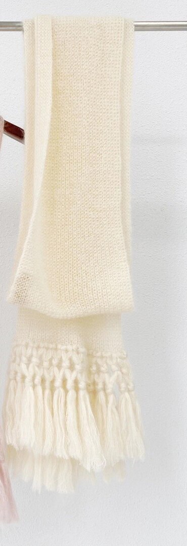 9.18 høst vinter kvinners dusker trefarget skjerf høy slutt fryns mohair skjerf: Aprikos