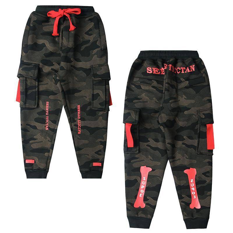 Jongens broek en najaar modellen kinderen grote kinderen Koreaanse casual broek camouflage sport broek