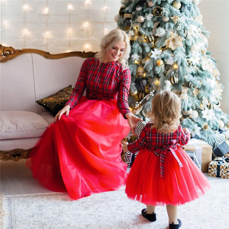 Family Matching Mother Daughter Dresses Christmas Mommy and Me Clothes Plaid Princess tutu Baby Girl Dress Long Sleeve Vestidos