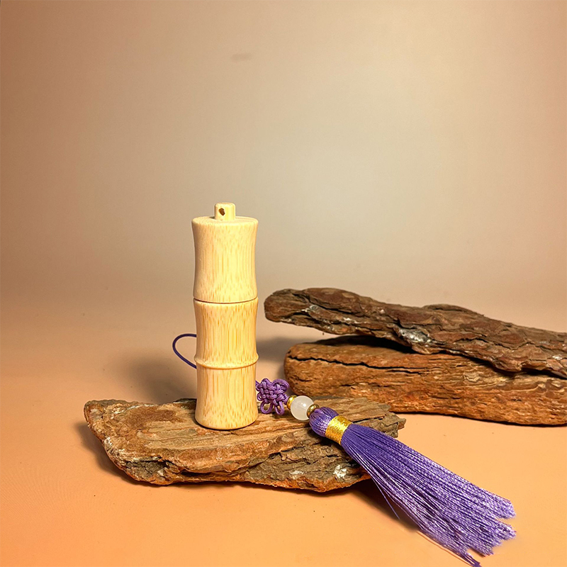 Miljøvennlig bambus rull-på flaske med dusker tomt rør stålrullekule påfyllbar flaske gjør-det-selv parfyme lipgloss beholder: Lys gul