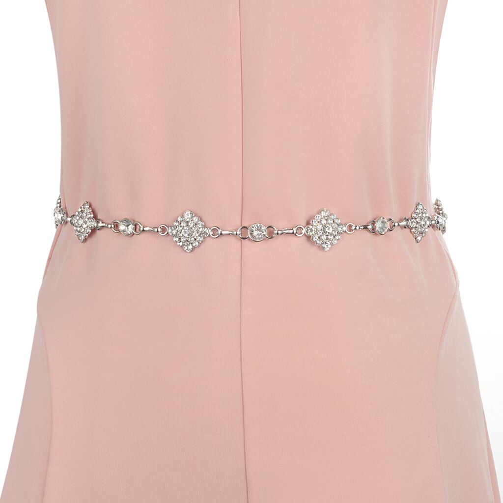 Vrouwelijke tailleband met strass steentjes, tailleband met rokketting, decoratie sieraden
