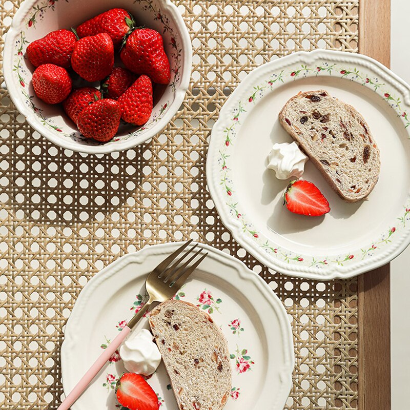 Floriferous Dessert Plate Embossed Edge Dinner Plates Dishes Household Ceramic Plate And Bowls Simple White Tableware