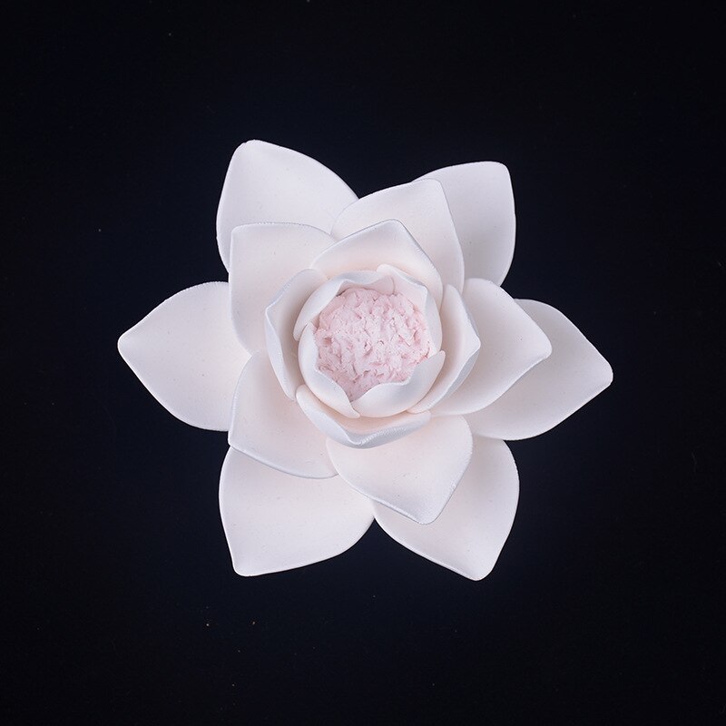 1pcs 3D Ceramic Flowers Home Wall Hanging Artificial Flower Ornaments Decoration Aromatherapy Diffuser Ceramic Flowers: white
