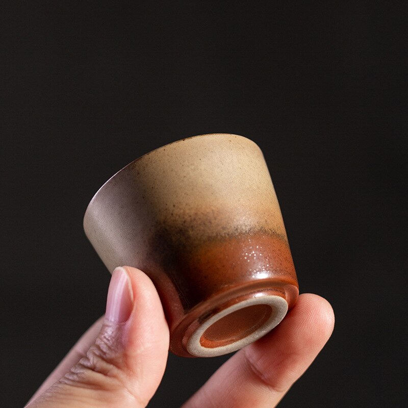 Taza pequeña de cerámica horneada en horno simple, cerámica gruesa, número pequeño, taza de té, 6 piezas, estilo retro genial, taza de té de cerámica con sombrero de bambú.