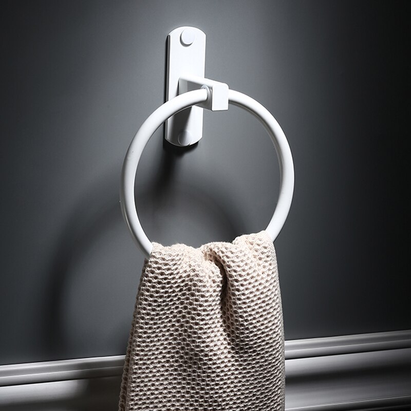 Neglefri sort håndklædeholder håndklæde ring rund vægmonteret hvid håndklædestativ håndklædehylde rustfrit stål badeværelse tilbehør: Hvid negle