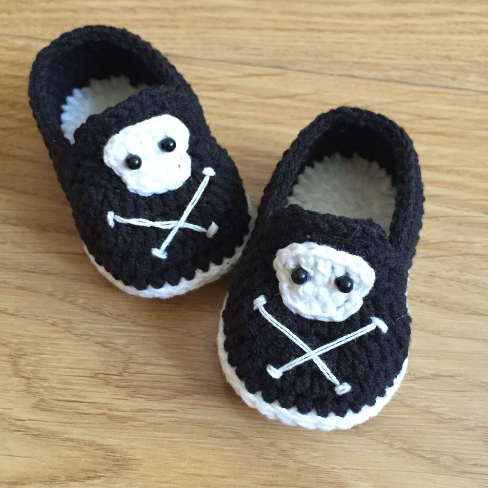 QYFLYXUE Handmade baby shoes, baby pictures of shoes, character skeleton model of shoes