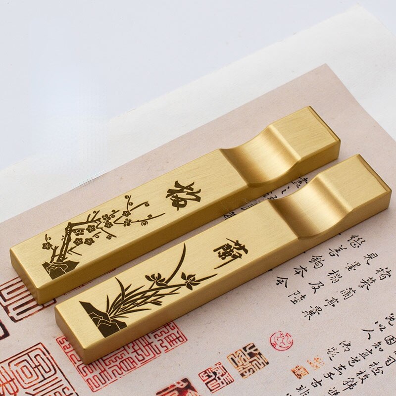 Messing Paperweights Borstel Rest Multifunctionele Chinese Kalligrafie Schilderen Presse-papier Pisapapeles Carving Gegroefde Papier Gewicht: M 2pcs
