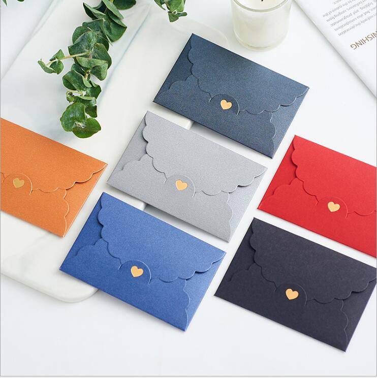 50pcs 10.5*7cm Pearlescent Kraft Paper Love Heart Envelope Mini Card Envelope Romantic Love Letter Paper Envelope