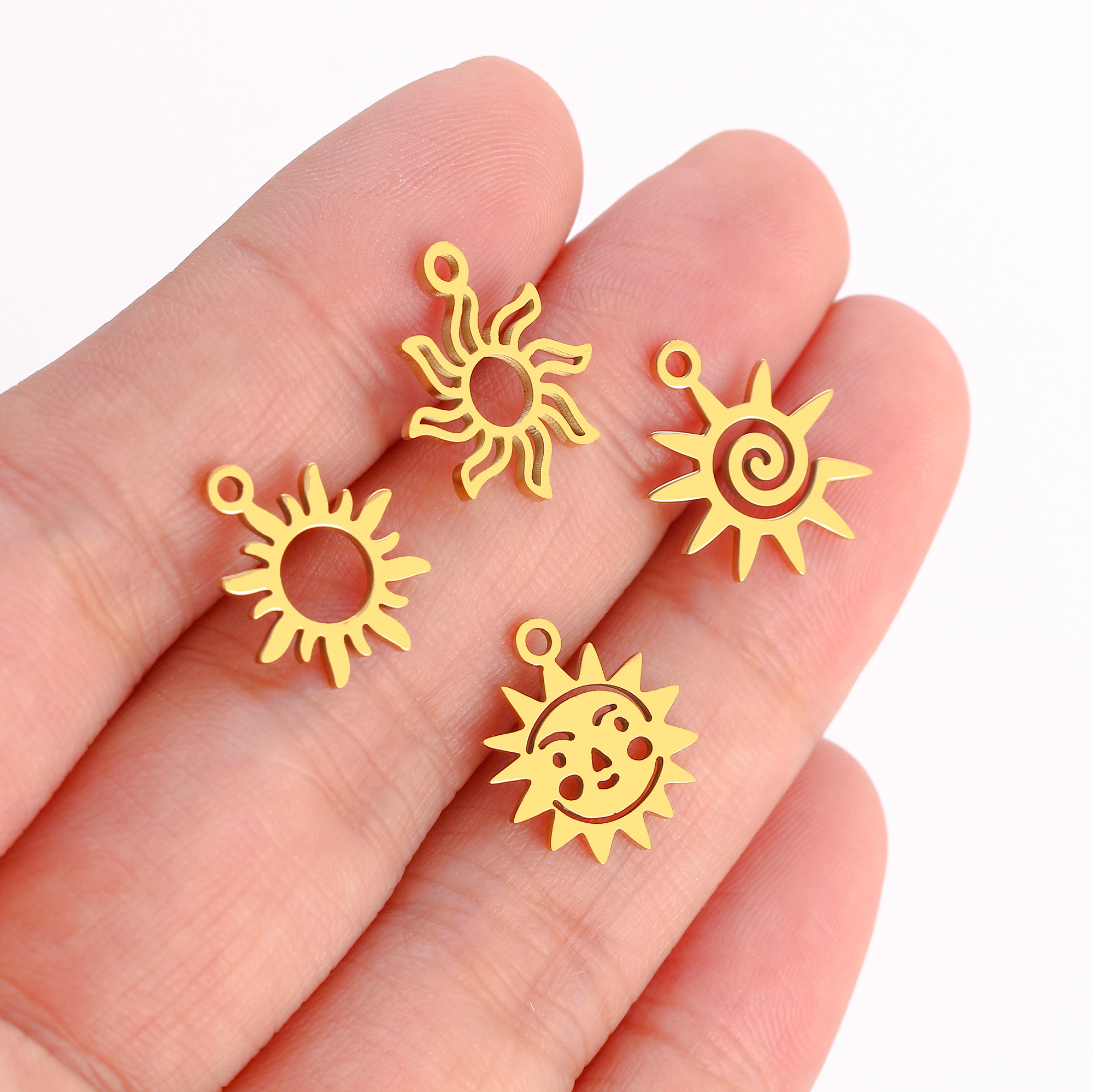 Breloques lune, soleil et étoile en acier inoxydable, 5 pièces, accessoires de fabrication de bijoux, fournitures, collier, Bracelet, pendentifs célestes, résultats
