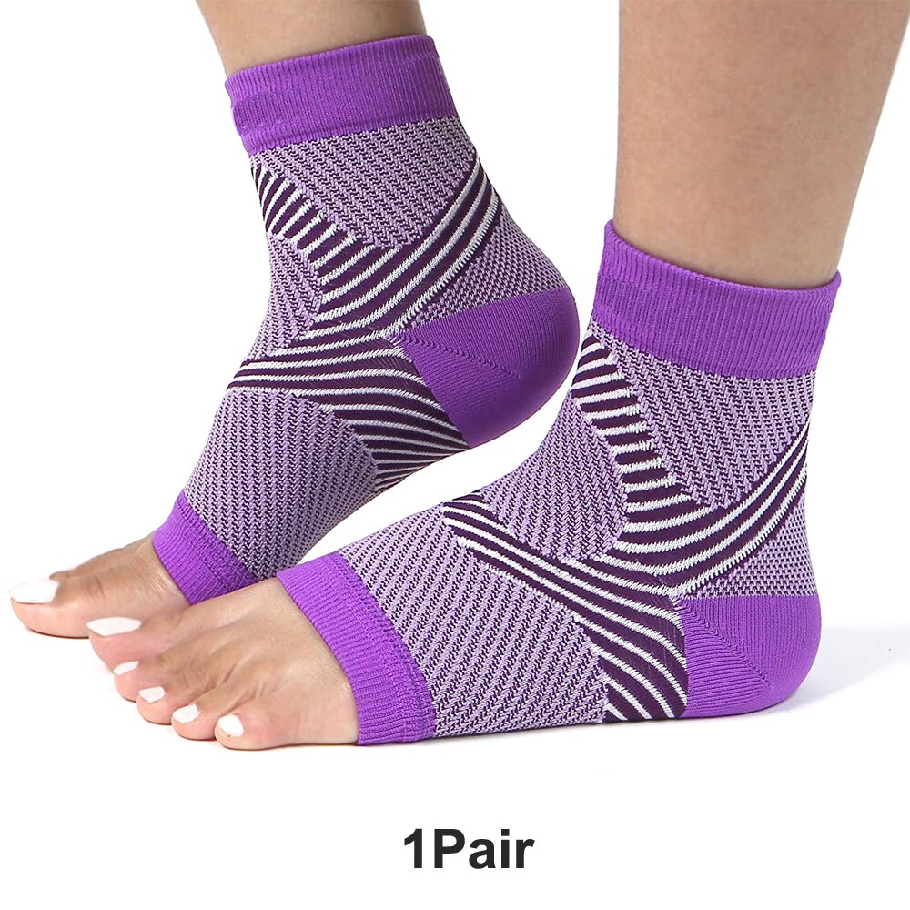 1Pair Plantar Fasciitis Compression Ankle Brace SocksSleeves,Provides Foot &amp; Arch Support. Heel Pain, Achilles Tendonitis Relief: Purple / S M