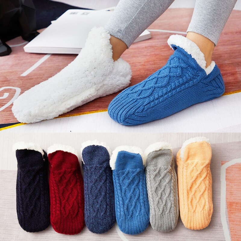 Calcetines gruesos de algodón para el hogar, medias antideslizantes para dormir, zapatos cálidos de invierno para dormitorio, para niñas, novedad