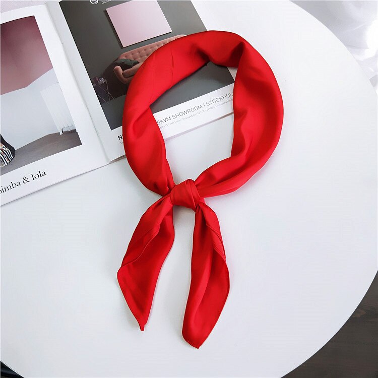 Écharpe en Satin pour femmes | Foulard cheveux kerchef, couleur unie, foulard cheveux, mouchoir, petites écharpes de cou, femmes 70cm, Scaves de bandeau pour dames: Red