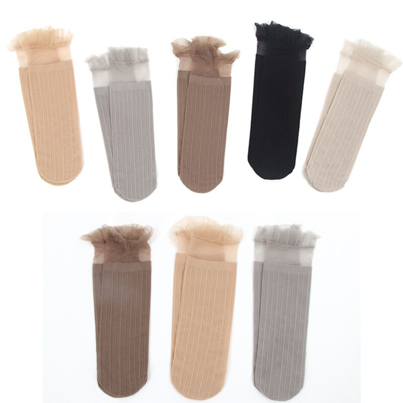 Harajuku-medias cortas de encaje Retro para mujer, medias cortas de princesa de algodón con volantes de Lolita, calcetines tobilleros sólidos suaves y cómodos para niñas