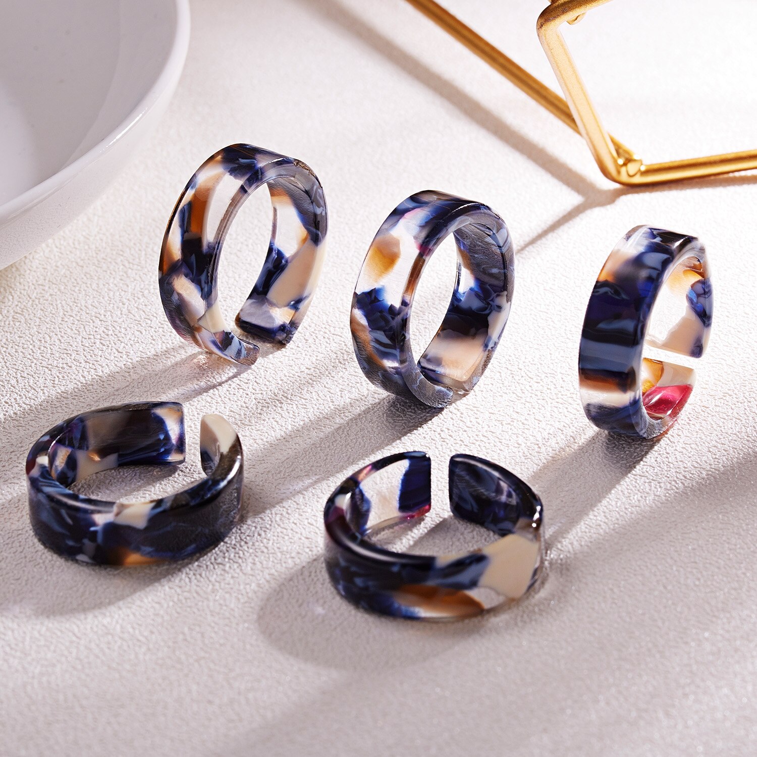 Stile coreano 5 pezzi Set anello Versatile adorabile per le donne fascino ragazza moda anelli in resina accessori per gioielli con stampa leopardo all&#39;ingrosso