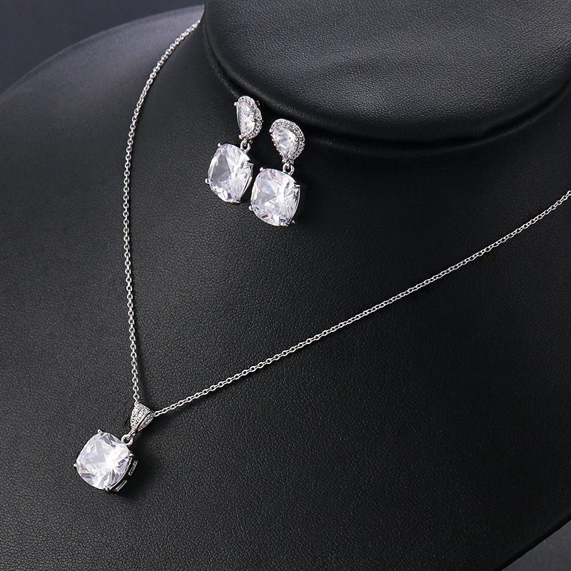 Weimanjingdian Sparkly Kussen Cut Zirconia Hanger En Oorbellen Sieraden Set Voor Bruid Of Bruidsmeisje