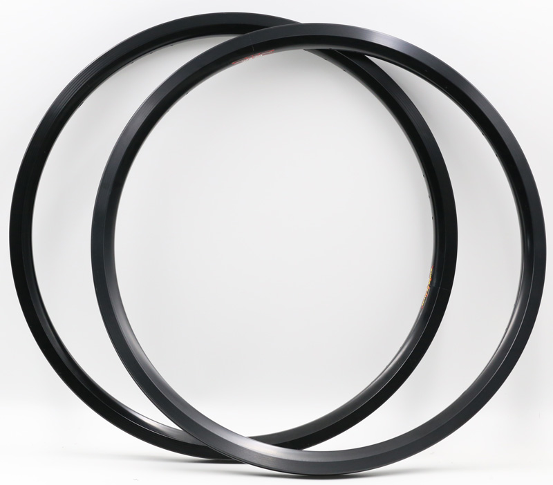 Nbr Clincher Velg 349 220g 14/21 gaten zwart zilver