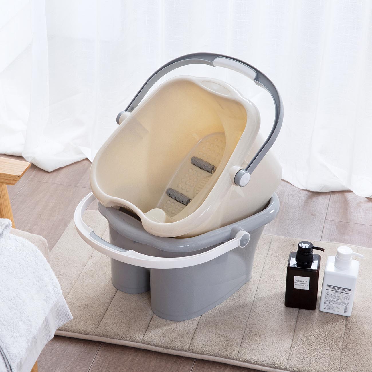 1PC Portable Plastic Foot Washing Bucket Japanese-style Foot Tub Massage Roller Foot Bucket Large Foot Bath Barrel Tool