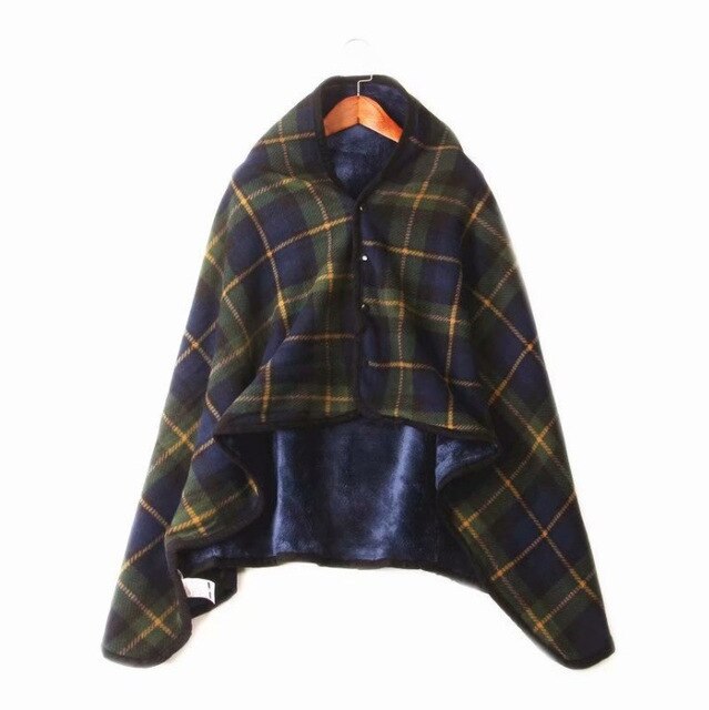 Multifunktionelt, bærbart plaid fleece polyester tæppe med knap vinter varm sofa sofa soveværelse rejse kappe tæppe 135*80cm: 4