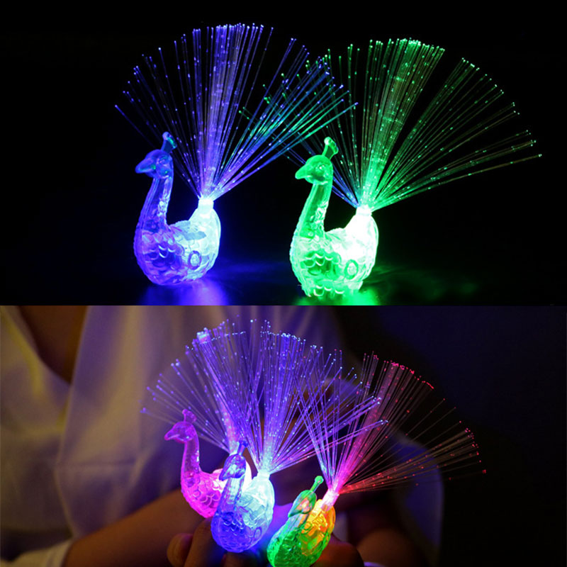 Kreative LED Pfau Finger Lampe Nette Reizende Cartoon Bunte Licht Spielzeug Kinder Kinder Pfau finger licht Neuheit spielzeug partei