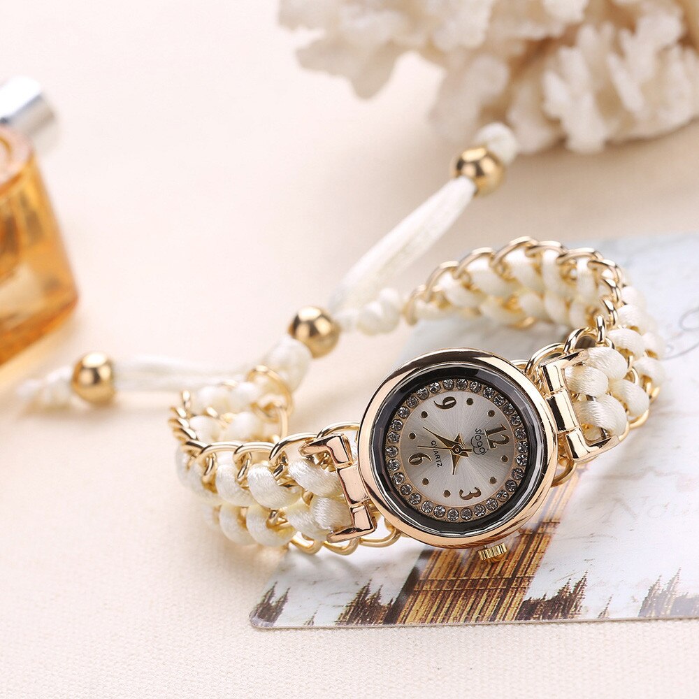 Women Knitting Rope Chain Winding Analog Quartz Movement Wrist Watch Compact Round Woven Wrist Clock Zegarek Damski: White